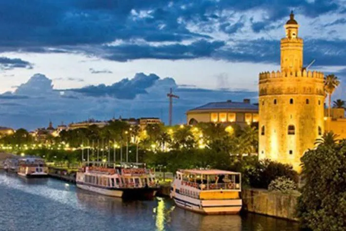 Wish Suite Guadalquivir De Sevilla Apartment Seville